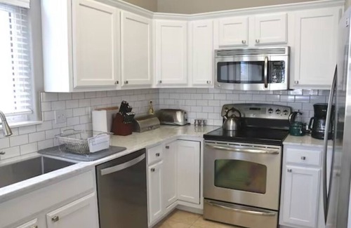 Moose Can Gully Condo | Marvelous Mountain-View Condo