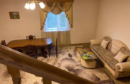 Stepanavan House | MARY