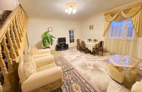 Stepanavan House | MARY