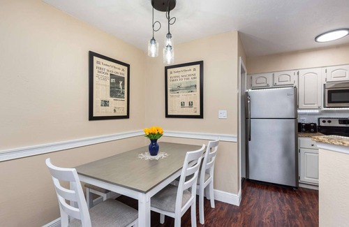Ocean Side Village Condo | Mary-Etta2 · Elegant Ground Floor King Bed Condo · Half Mile from Beach