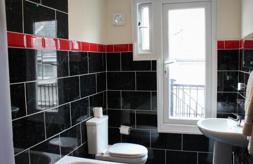 Porthcawl Bed & Breakfast | Mary House 46