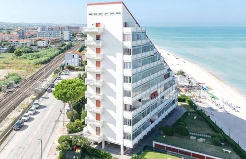 Marotta Apartment | Mary House.