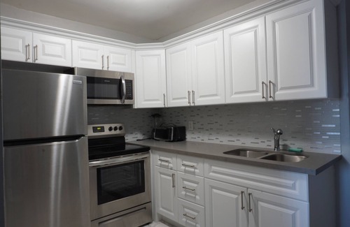 Dania Beach Apartment | Mary Pop Apartments