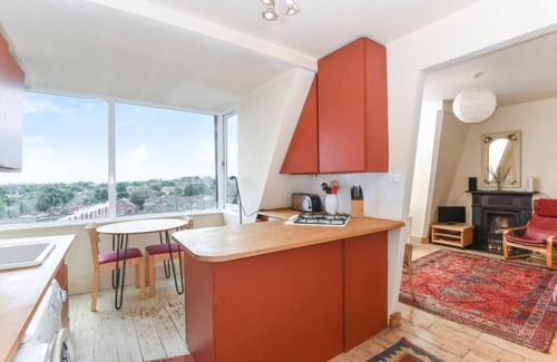 Archway Apartment | MARY POPPINS PENTHOUSE FLAT - VIEWS ALL ACROSS LONDON!