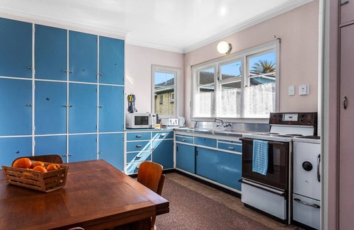 Waiotahi Apartment | Mary`s Cozy Cottage.