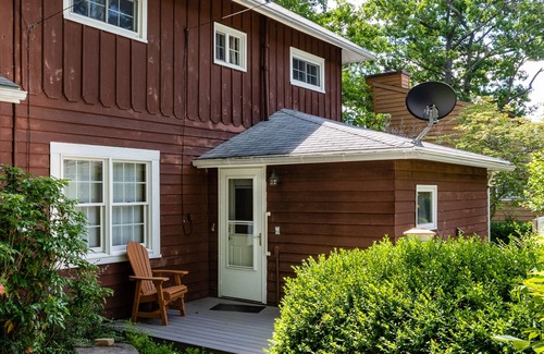 Town of Torrey Cottage | Mary's lake house, enjoy the magic of the Finger Lakes .