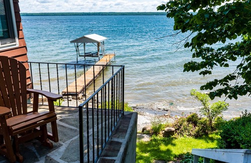 Town of Torrey Cottage | Mary's lake house, enjoy the magic of the Finger Lakes .