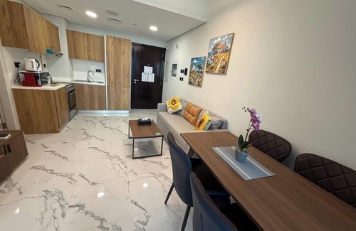 Abu Dhabi Apartment | Maryah Island Luxe 1 Bed Junior by Central Stay