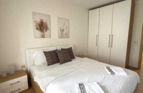 Mladost Apartment | Maryland Apartment incl Private Parking Spot