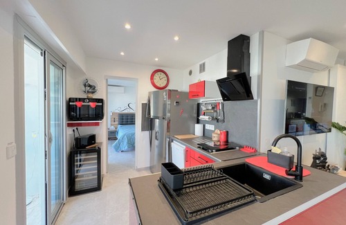 Cannes Apartment | Maryline