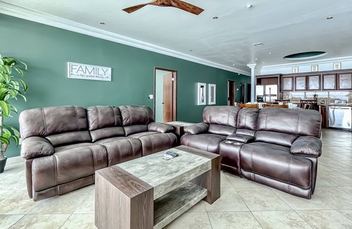 Rosarito Condo | MarYSo- Condo-BeachAccess-3BR-6th FLR-Rosarito