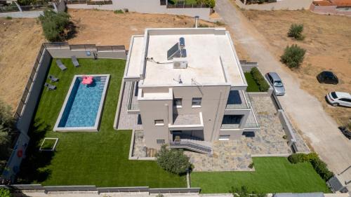 Salamis Villa | marYsol luxury maison