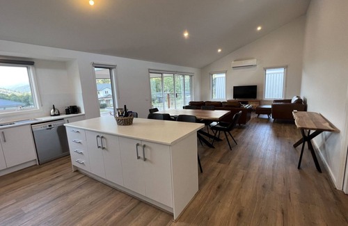 Marysville House | MARYSVILLE GUESTHOUSE
