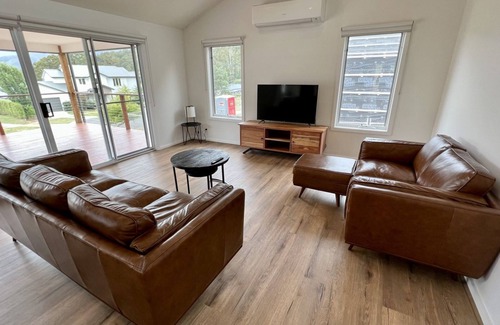 Marysville House | MARYSVILLE GUESTHOUSE