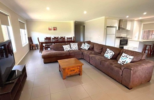 Marysville House | Marysville Views Family-Friendly Retreat in Marysville Village