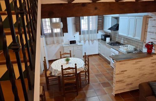 Altura Apartment | Masía de San Juan - Casas número 2 y 4, con piscina en masía fortificada
