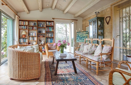 Saint-Maximin Villa | Mas de l'Olivette - pretty, secluded stone villa with private pool