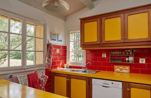 Saint-Maximin Villa | Mas de l'Olivette - pretty, secluded stone villa with private pool