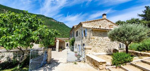 Roche-Saint-Secret Bed & Breakfast | Mas De La Lance