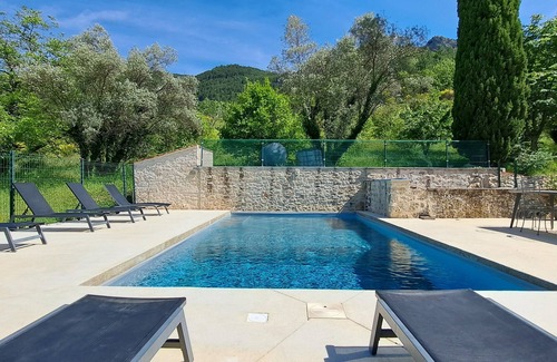 Sahune House | MAS EN PROVENCE ON 5HA WITH HEATED SWIMMING POOL