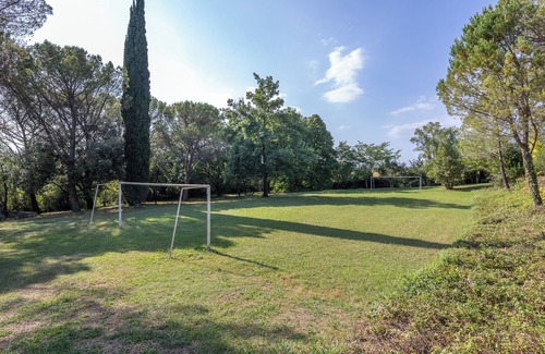 Vilademuls Villa | Mas Joanmiquel, Mas Joanmiquel - Masía del siglo XVI con bosque privado
