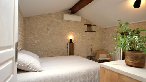 Montcuq-en-Quercy-Blanc House | Mas Labrugade