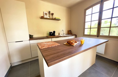 La Motte-dʼAigues Other | Mas Provençal Privé avec Piscine sans Vis à Vis en Plein Coeur du Luberon