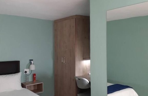 Rustenburg Bed & Breakfast | Masane Lodge