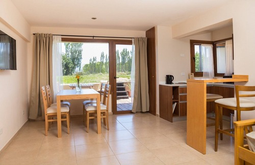 Dina Huapi Condo | Mascardi Fivefold Ground Floor LakeView Dina Huapi
