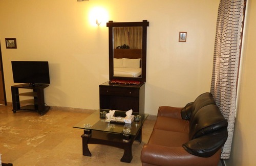 D.H.A. House | Mashwani Guest House from