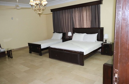 D.H.A. House | Mashwani Guest House from