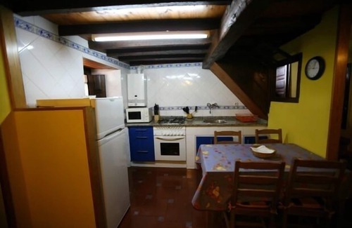 Llerandi Cottage | Masi house for 4 people