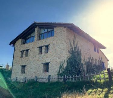 Monroyo House | Masia de la Serra de la Cogulla