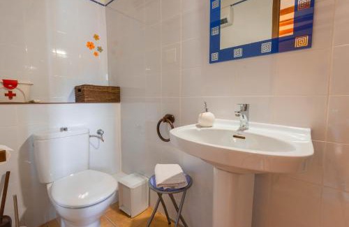 Atzeneta del Maestrat Ski Chalet | Masia Rural Canalisos