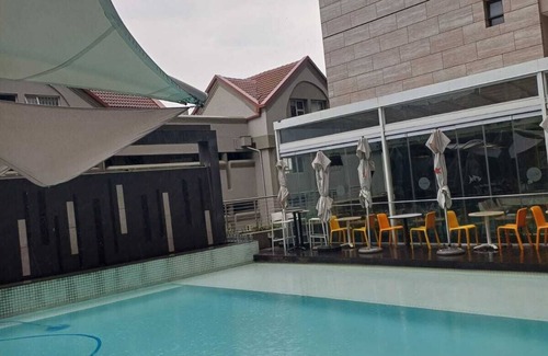 Greater Johannesburg Metropolitan Area Apartment | Masingita Towers