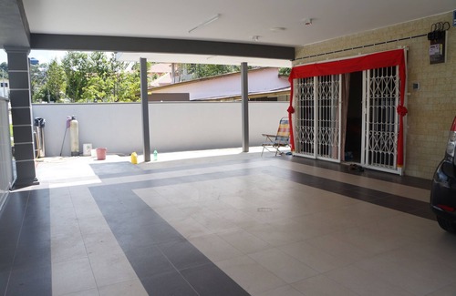 Bukit Baru House | Mason's Bungalow - event house/homestay to fit up to 16+ pax