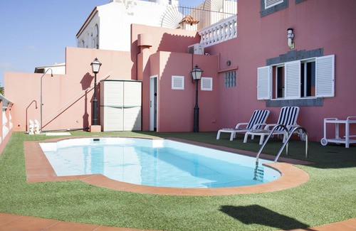 San Fernando Villa | Maspalomas Villa with private pool Air conditioning and WIFI