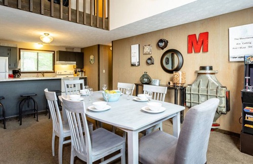 McGaheysville Villa | Massanutten Getaway - Next to Slopes