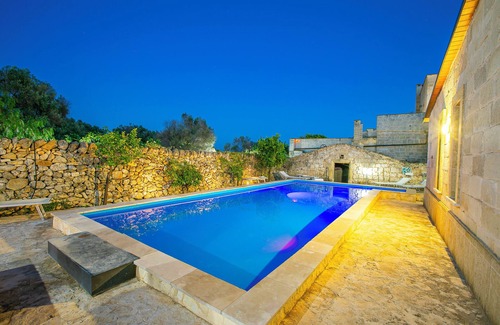 Villa Castelli House | Masseria Antoglia Mandorlo Deluxe Room, Villa Castelli, Italy