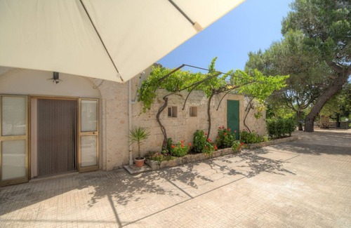 Fumarola Villa | Masseria Fumarola Il Cavaliere III by Rentbeat