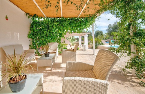 Pezze di Greco Villa | Masseria Tufo Bianco - Masseria Tufo Bianco