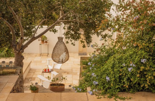 Muro Leccese Villa | Masseria with pool and garden in the center of town and 15 min from the beach