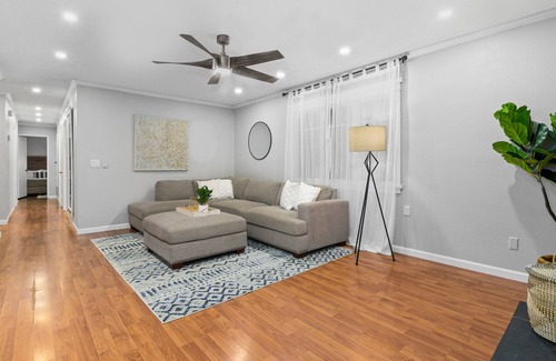 Serra Mesa House | Massive 5BR Resort Style Retreat with Heated Pool!