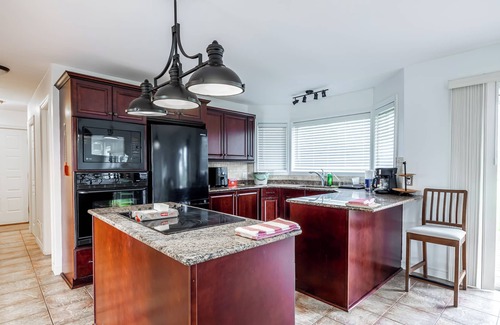 West Lincoln Other | Massive Farm house near Niagara Falls