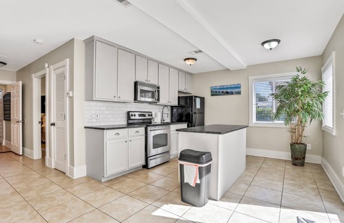 Cliffs of Seagrove House | Massive home on beachside of 30a with private beach/boardwalk - sleeps 20+