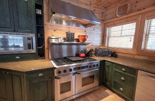 Harbor Springs House | Massive Lodge! 7500+ sq ft Sleeps 20! Golf, Fish, Trails, Wineries, Ski, Relax!