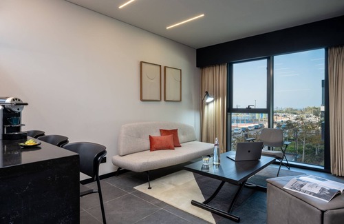 Bat Yam Apartment | master Bat Yam