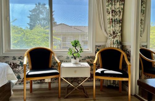 Richmond Bed & Breakfast | Master Bedroom with Two Queen Sized Bed