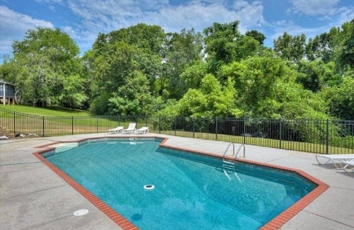 Martinez House | Master's 2025 Rental 4BR With Pool 5 Miles from Augusta National!