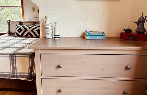 San Marcos Bed & Breakfast | Master Suite at the Honeycomb (shared house)